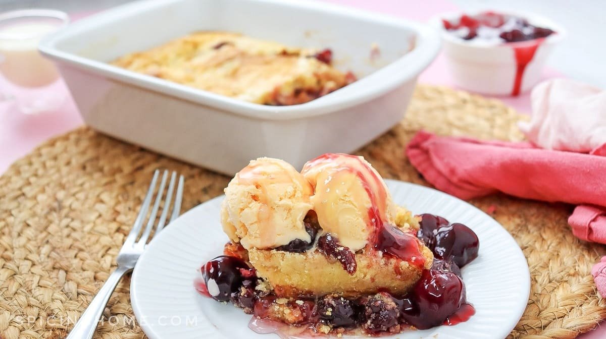 Cherry Dump Cake (5)