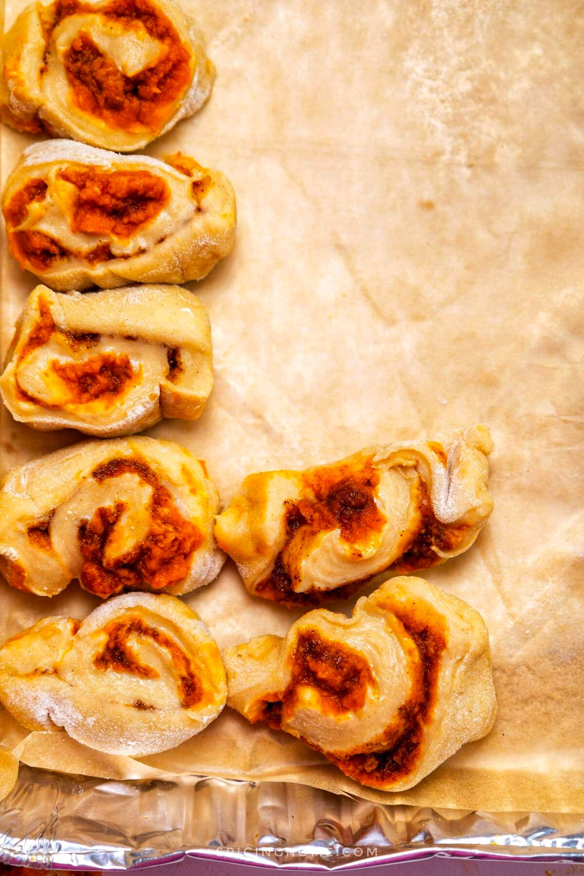 Pumpkin Cinnamon Rolls Recipe Instructions (19)