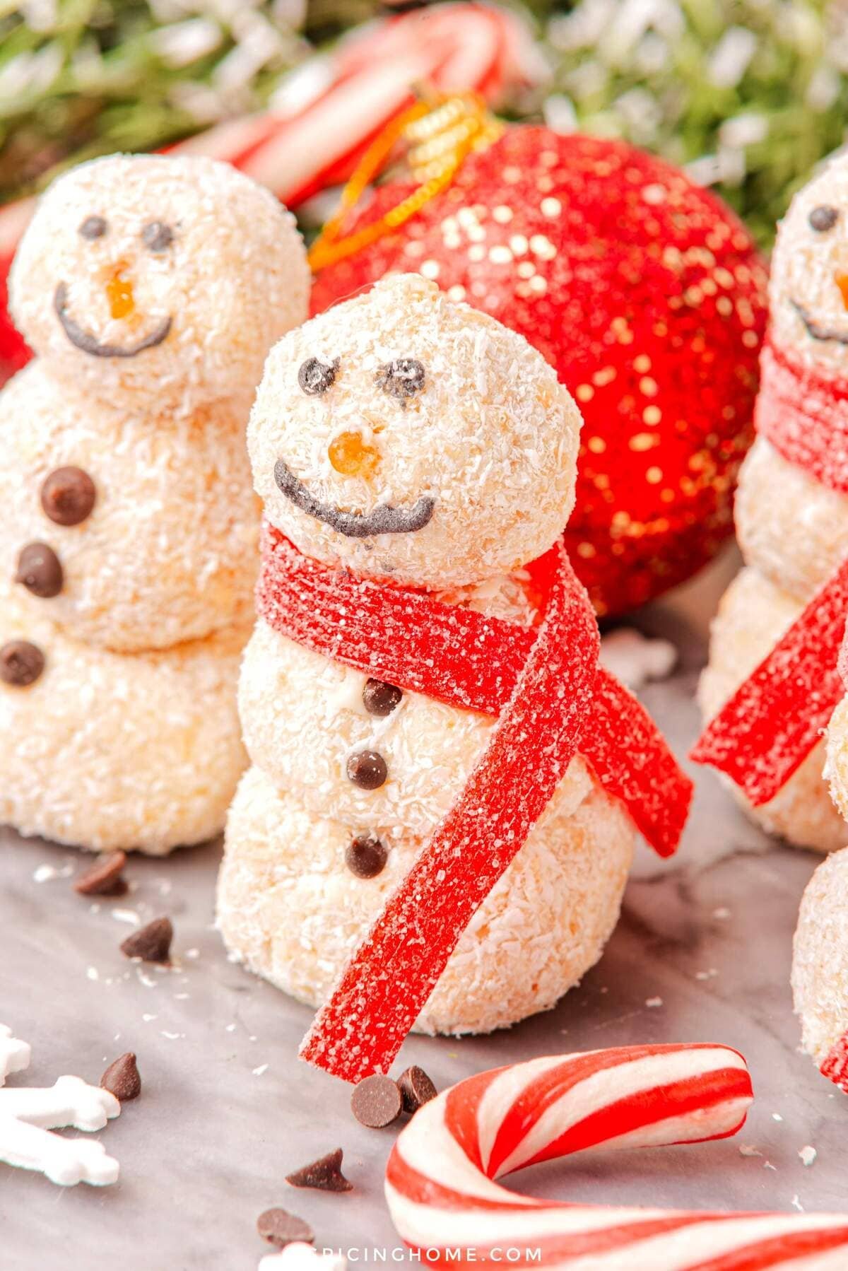 Winter Sweet Bites Truffles Snowman Recipe (5)